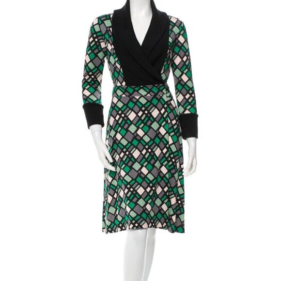 DIANE von FURSTENBERG "Zerlina" BLACK KNIT COLLAR & CUFF DETAIL WRAP DRESS,Sz 8 - Picture 1 of 10